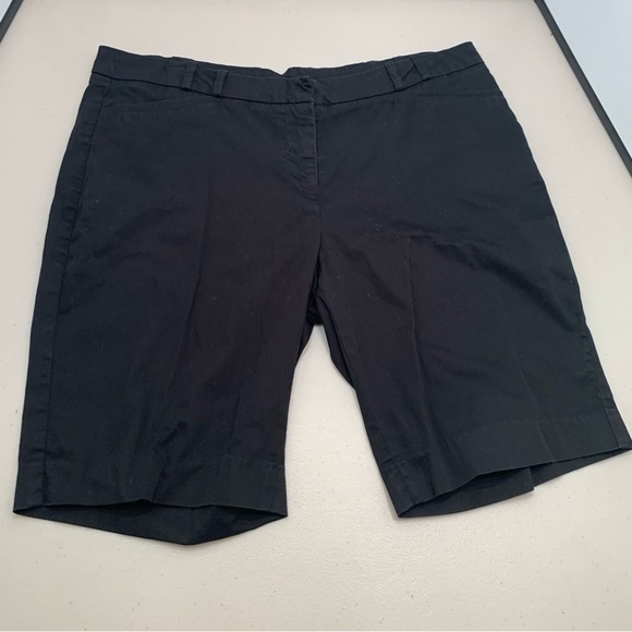 The Limited Shorts Cassidy Fit Flat Front Size 12 - Picture 1 of 7
